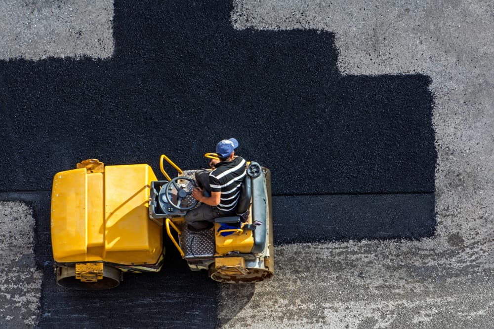 commercial asphalt maintenance in cincinnati ohio